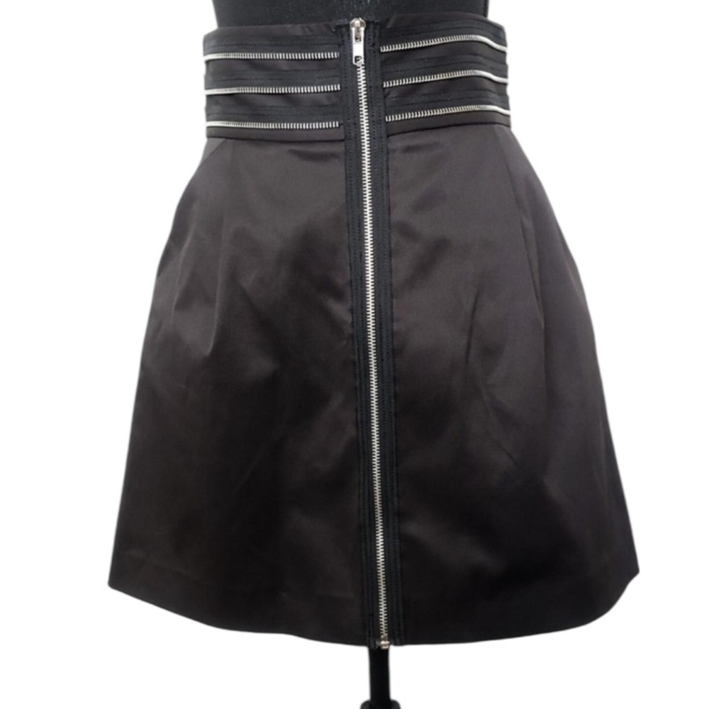 PARASUCO Black Silver Zipper Front Triple Rows Waist Mini Skirt Rocker Size 8